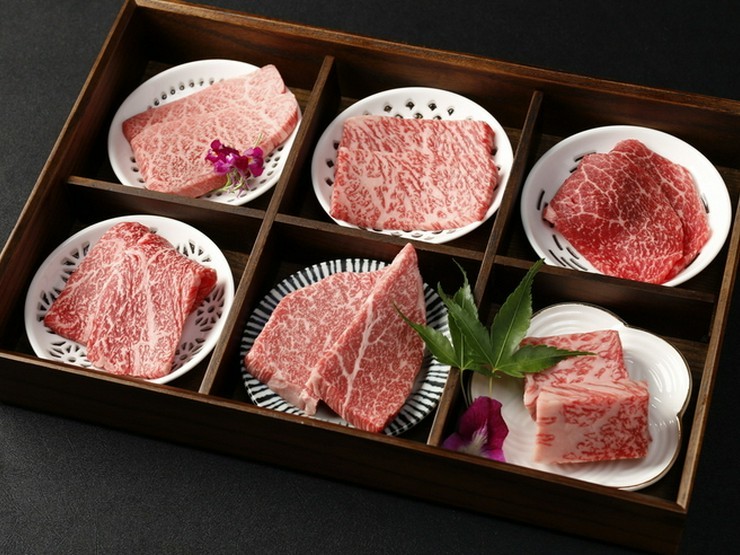 牛の達人浅草店の料理