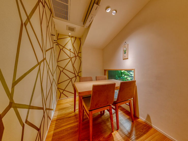 日本料理　藤井の店内