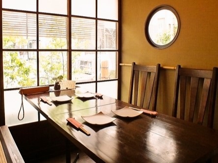 今泉小路　日和日の内観