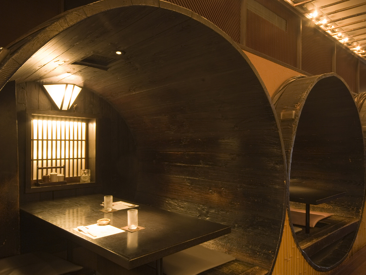 天神芙蓉の内観