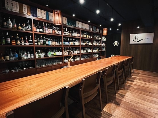 麻布十番　薬膳カレー 新海　大門店の内観