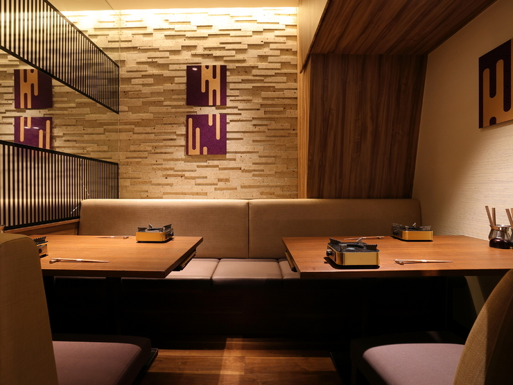 おもき 八重洲鉄鋼ビル店の店内