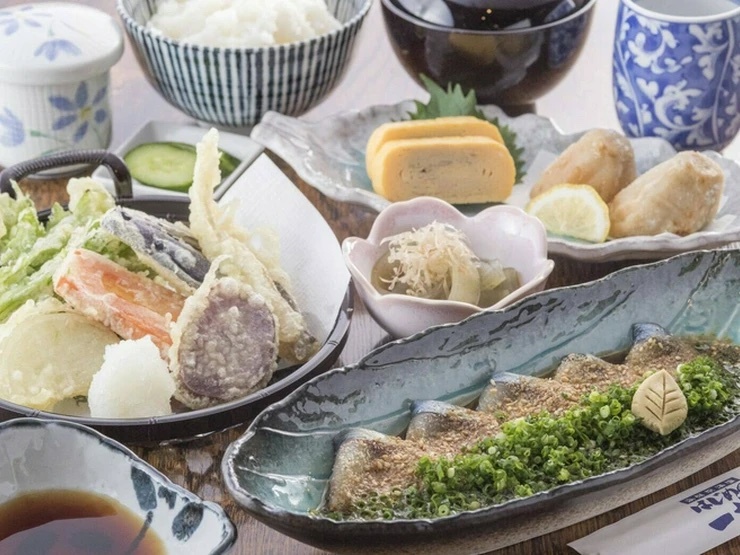 海鮮屋 はじめの一歩の料理