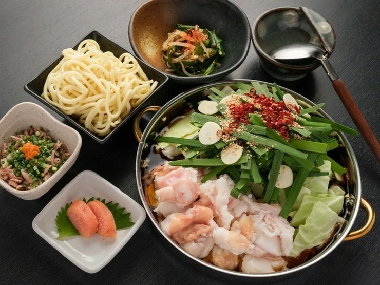 博多名物 もつ鍋笑楽の料理