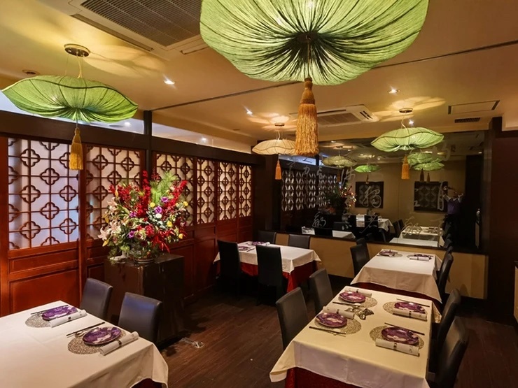 御膳房 六本木店の内観