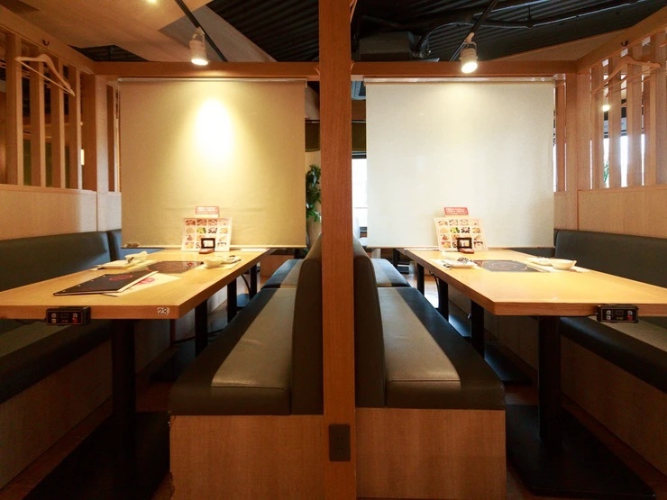 薬膳火鍋　真巴石　渋谷店の内観