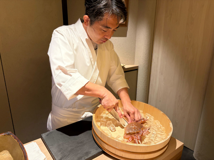 かにじぇんぬ料理長・永井克宜さん