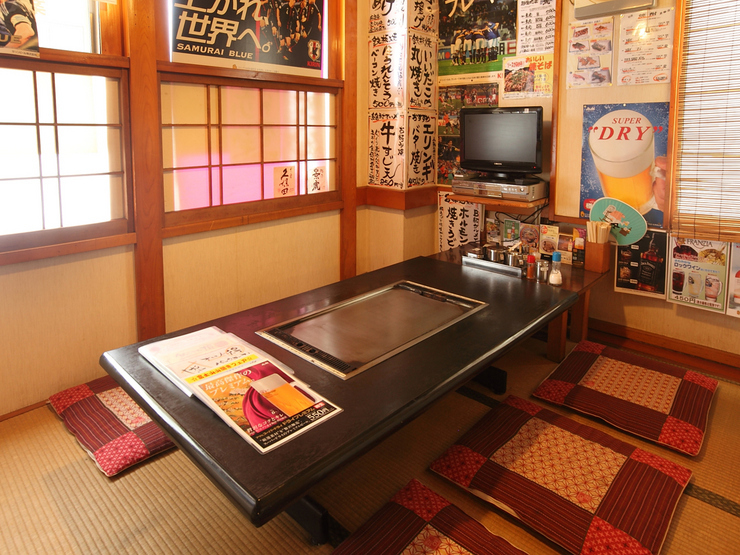 東金【じゃんけん東金】の内観、テレビつき