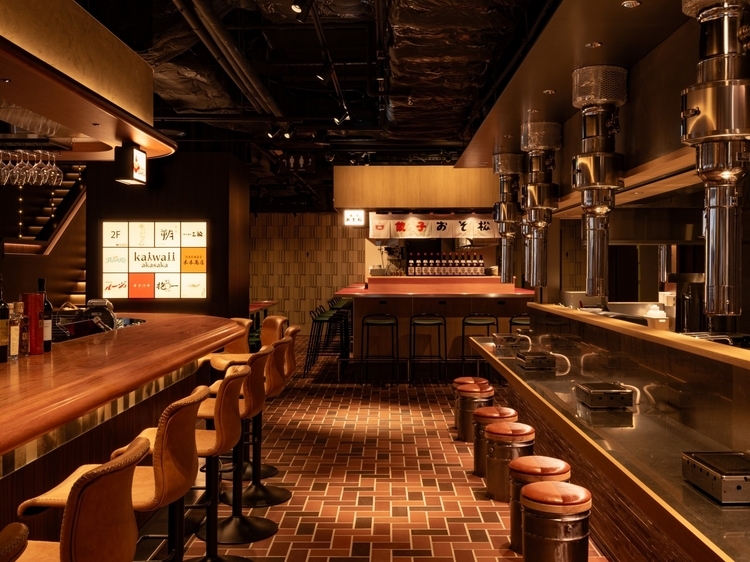 「kaiwaii akasaka」の1階