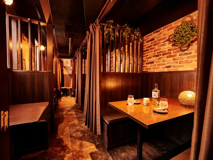 落ちついた雰囲気のデザイナーズ個室