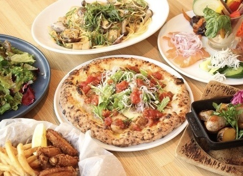 石窯で焼き上げる本格ナポリピッツァを堪能