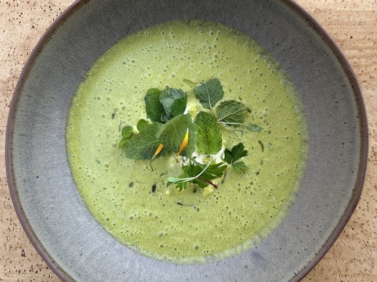 アスパラガスのスープ