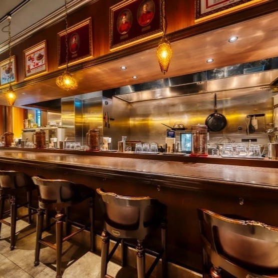 大阪ミナミのカウンター