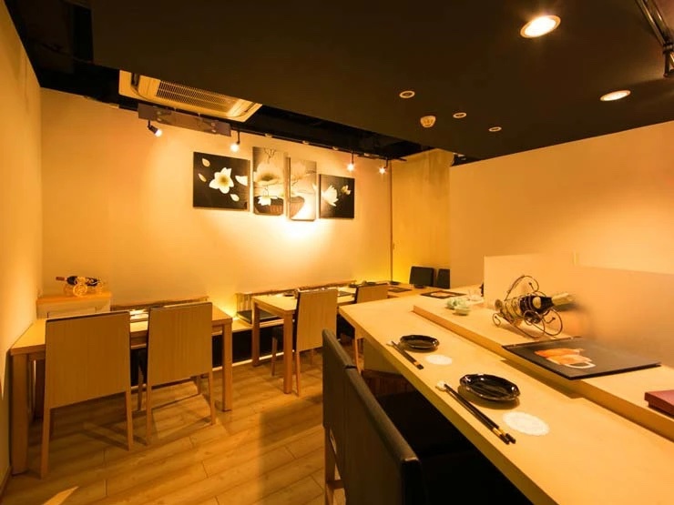 金のだししゃぶ　八馬　新宿本店の内観