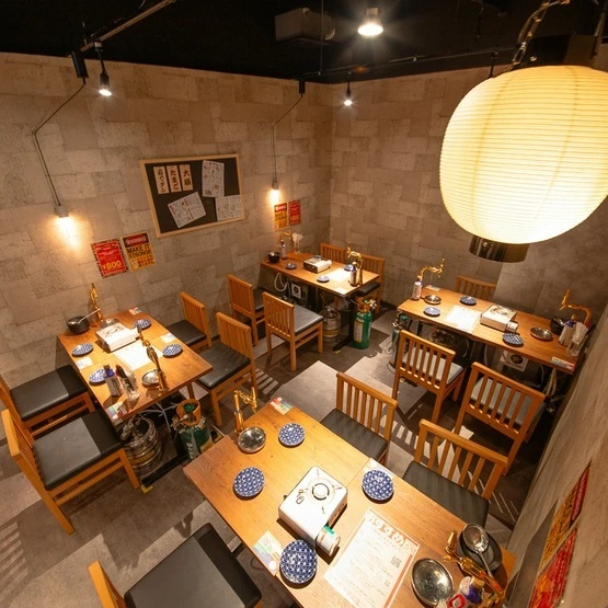 海鮮と豚骨おでん食べ飲み放題おすすめ屋PREMIUM名古屋駅店の内観