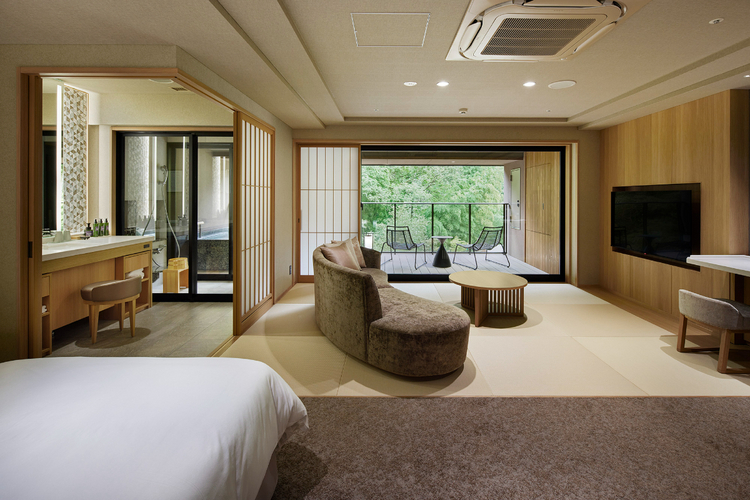 「白」の桜をイメージしたデラックスBtypeは広さ65.39㎡