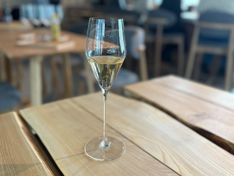 シャンパーニュ：ドメーヌ・ジャン・ミシェール『カルト・ブランシュ・ブリュット』