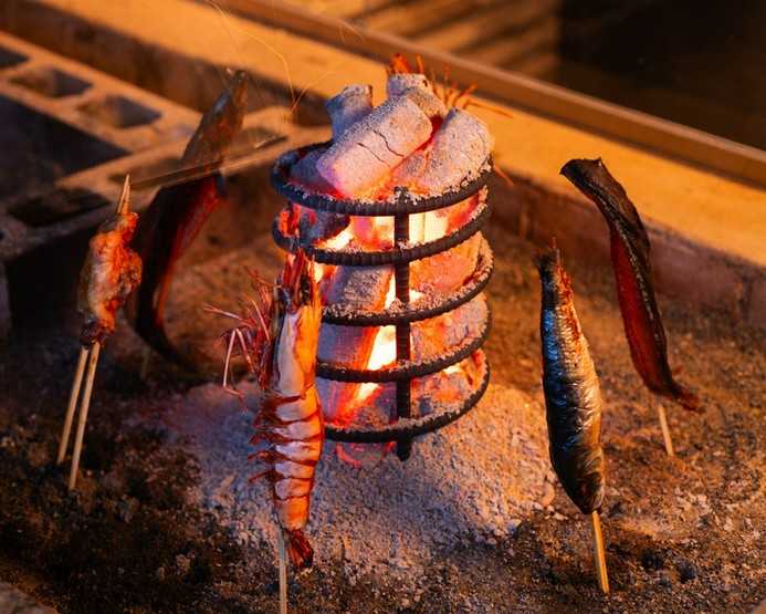 料理長が素材を厳選『本日のおすすめ炉端焼き』