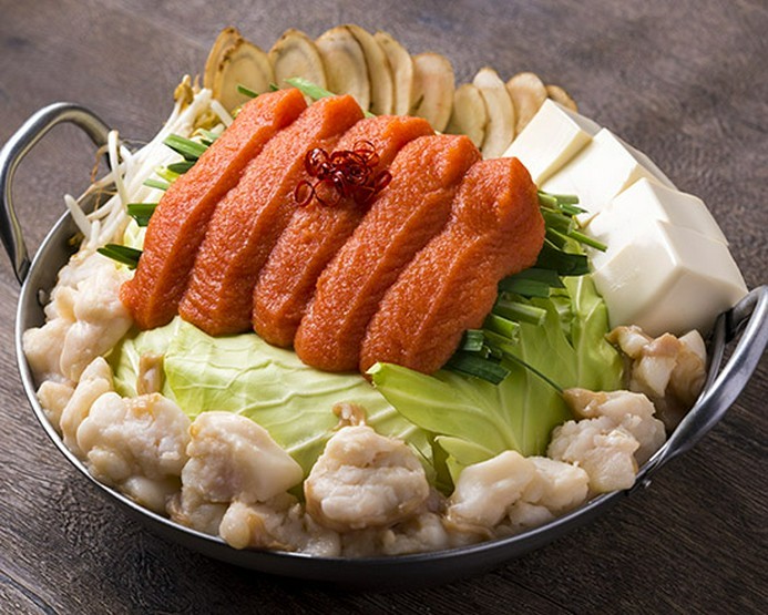 ほどよい辛さがもつ鍋の旨みを引き立てる『名物！博多明太もつ鍋』