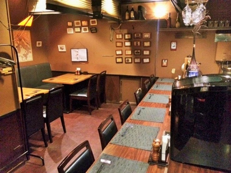 炭火焼きバール　Rotiの料理