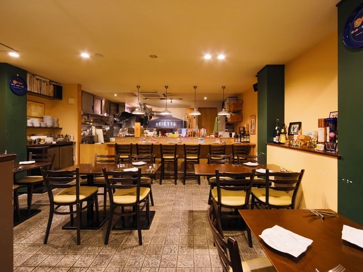 Pizzeria　Bar　ARIETTAの内観