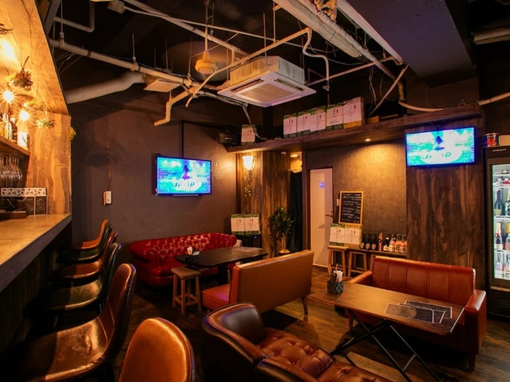 ダイニングバー　ペルセの内観