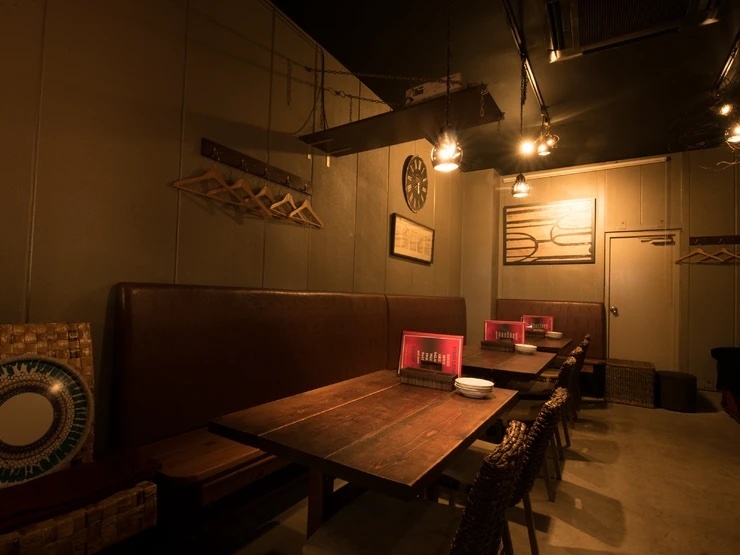 Smoke＆Spice　GROW’s（グロウズ）の内観