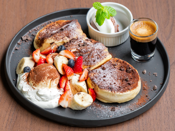 カフェ【CAFE ANNON　心斎橋店】本町