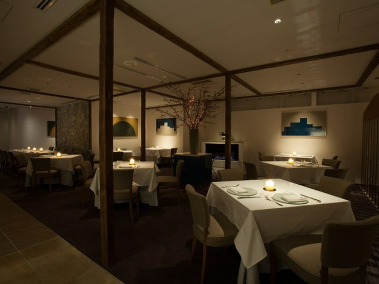 AZUR et MASA UEKIの内観