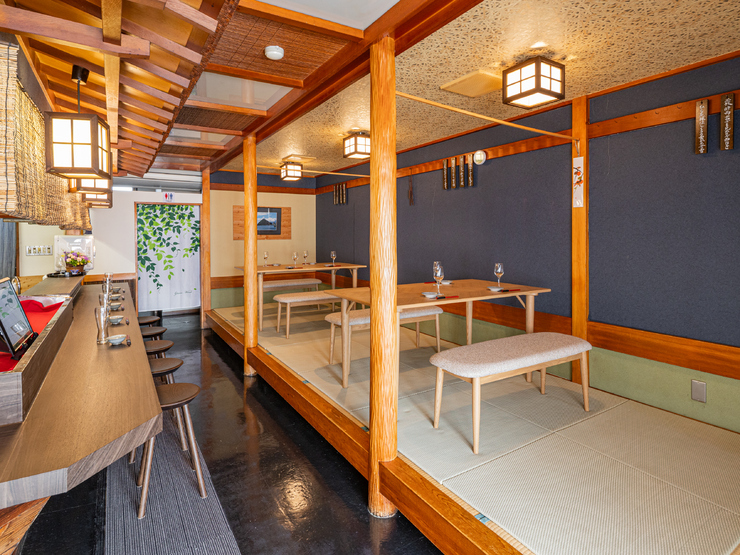 食事処　うちよするの店内