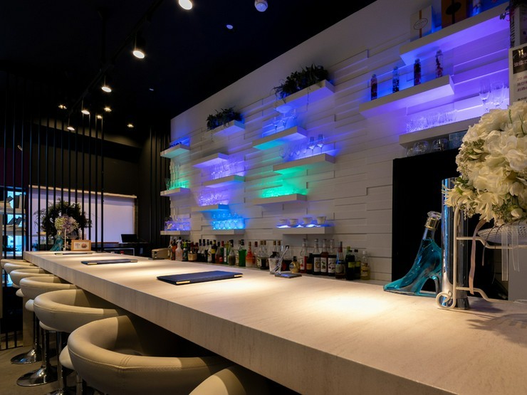 リコルティ流川店の店内