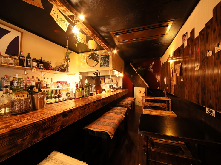 キヨリト　Sakanoba　酒挟むの内観