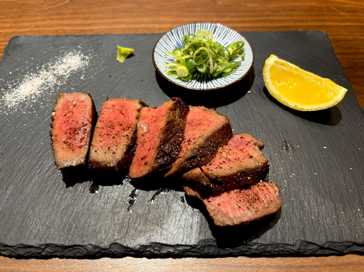 『牛タンステーキ』