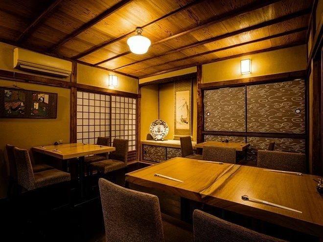 蕎麦おさめの店内