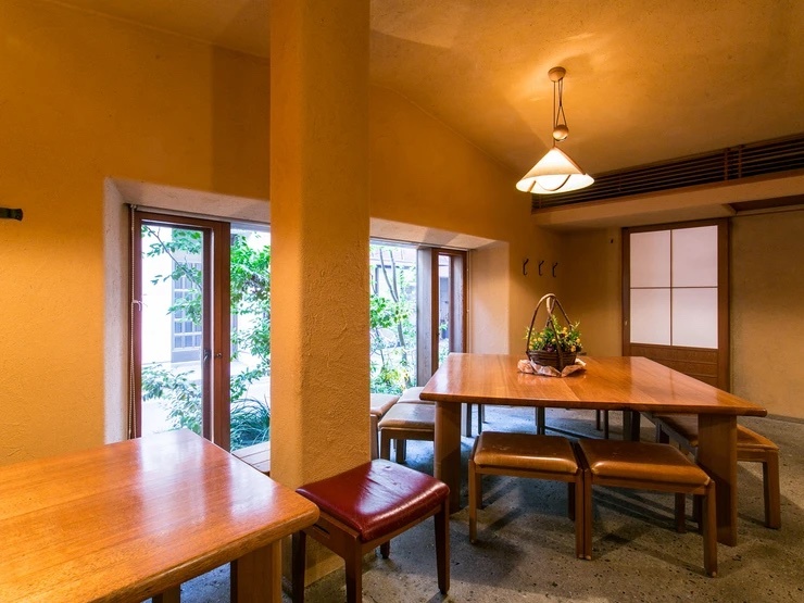 江戸蕎麦　ほそ川の店内