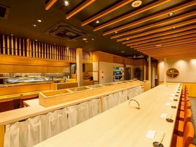 【倭料理 築地伊八 弐號】のカウンター席