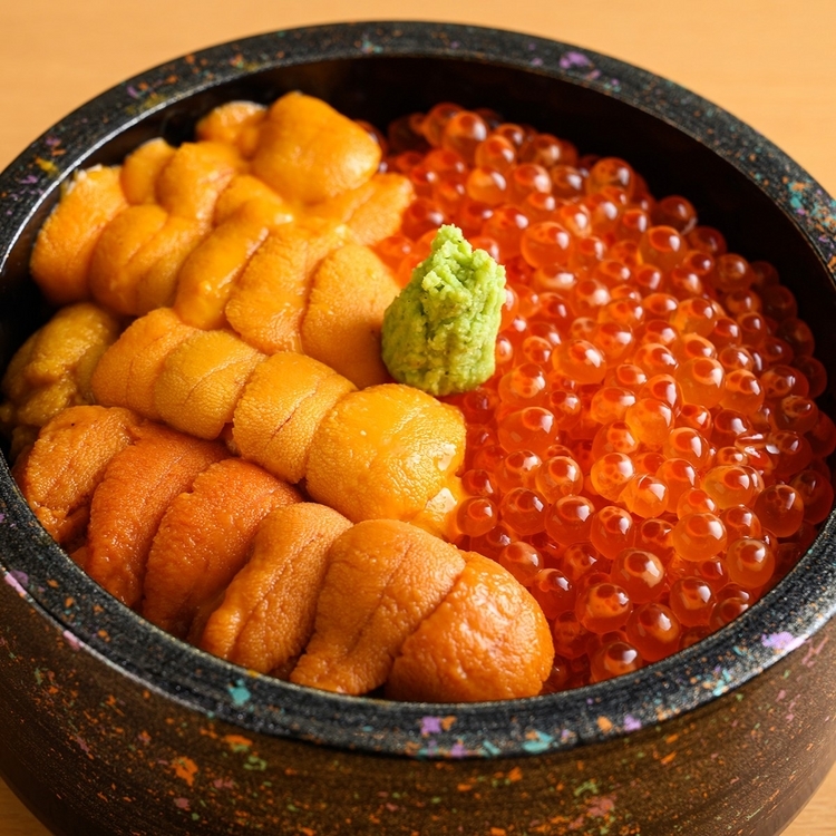 【倭料理 築地伊八 弐號】の『 雲丹いくら丼』