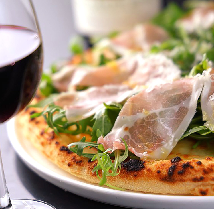 LUXISのプロシュートルッコラ