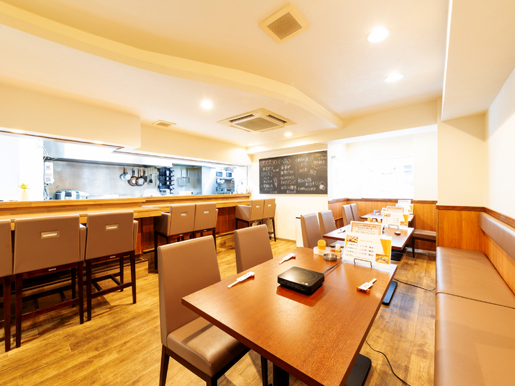 元祖串しゃぶ　まつたけ　心斎橋店の店内