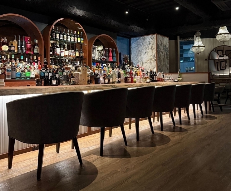 BAR COCKTAIL WORKS 品川の店内