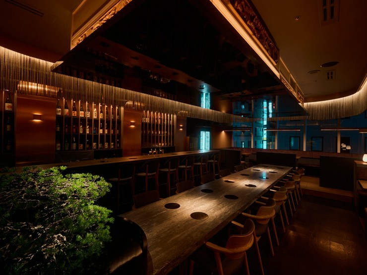 別天地　銀座の店内