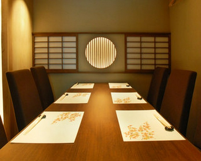 和の情緒あふれる個室
