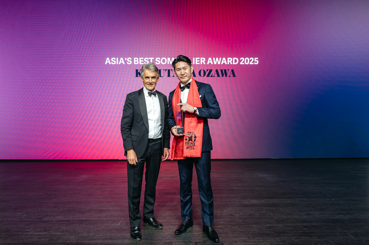 2025年 アジアのベストレストラン50 アジアのベスト・ソムリエ賞受賞 【Crony】小沢一貴氏