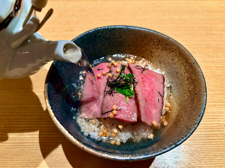 【御曹司 松六家】の『黒毛和牛ひつまぶし』