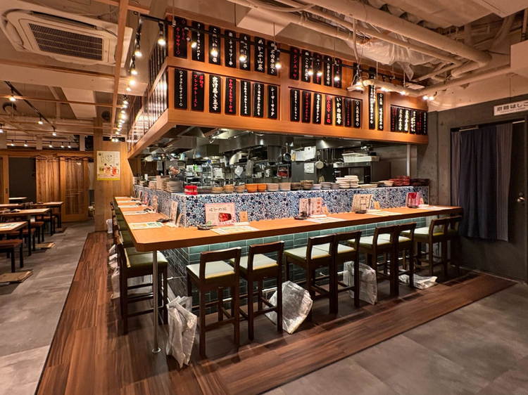 大衆酒場きたぎん新宿のカウンター席