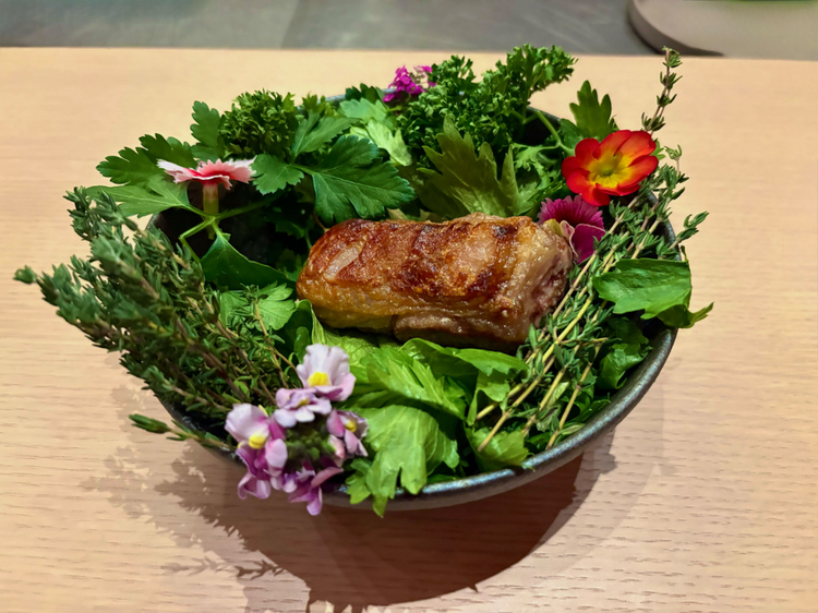 肉料理：『仔羊ロース ジュ・ダニョー』