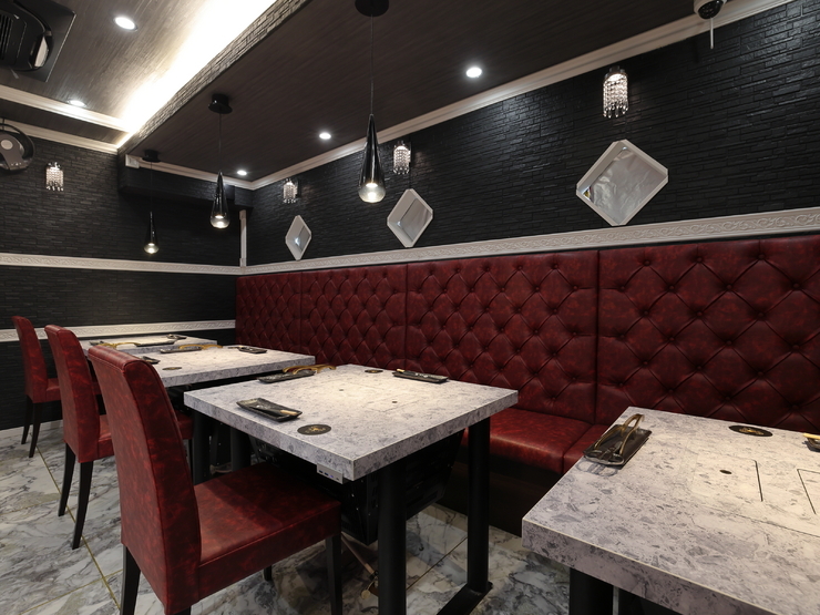 焼肉　界　新宿店の店内