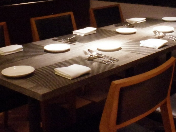 オステリア ブッビーノの店内