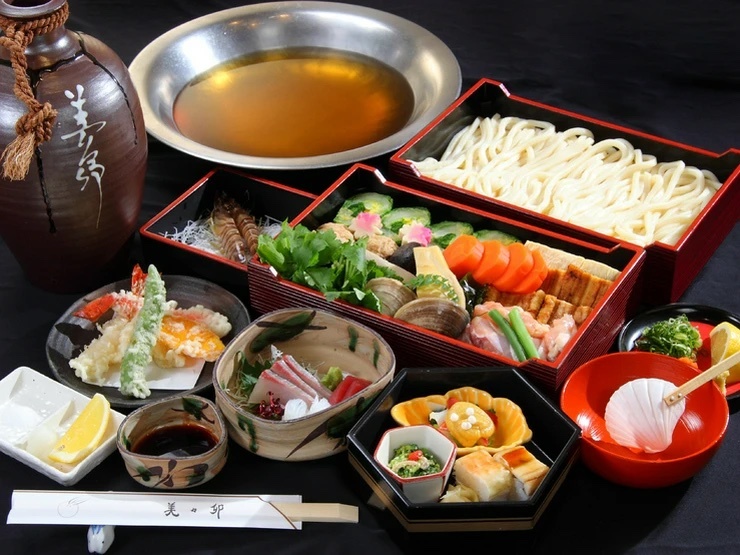 美々卯あべのハルカスダイニング店の料理