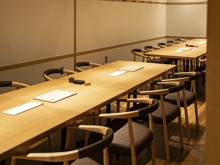 和食うおまん　あべのハルカス店の内観